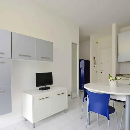 In Lignano 21597 Apartment *